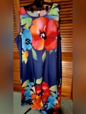 Navy Floral Sleeveless Shift Dress - Vibrant Multi-Color Print